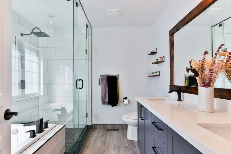 Transform Your Bathroom: Quick Wins for a Stunning Makeover